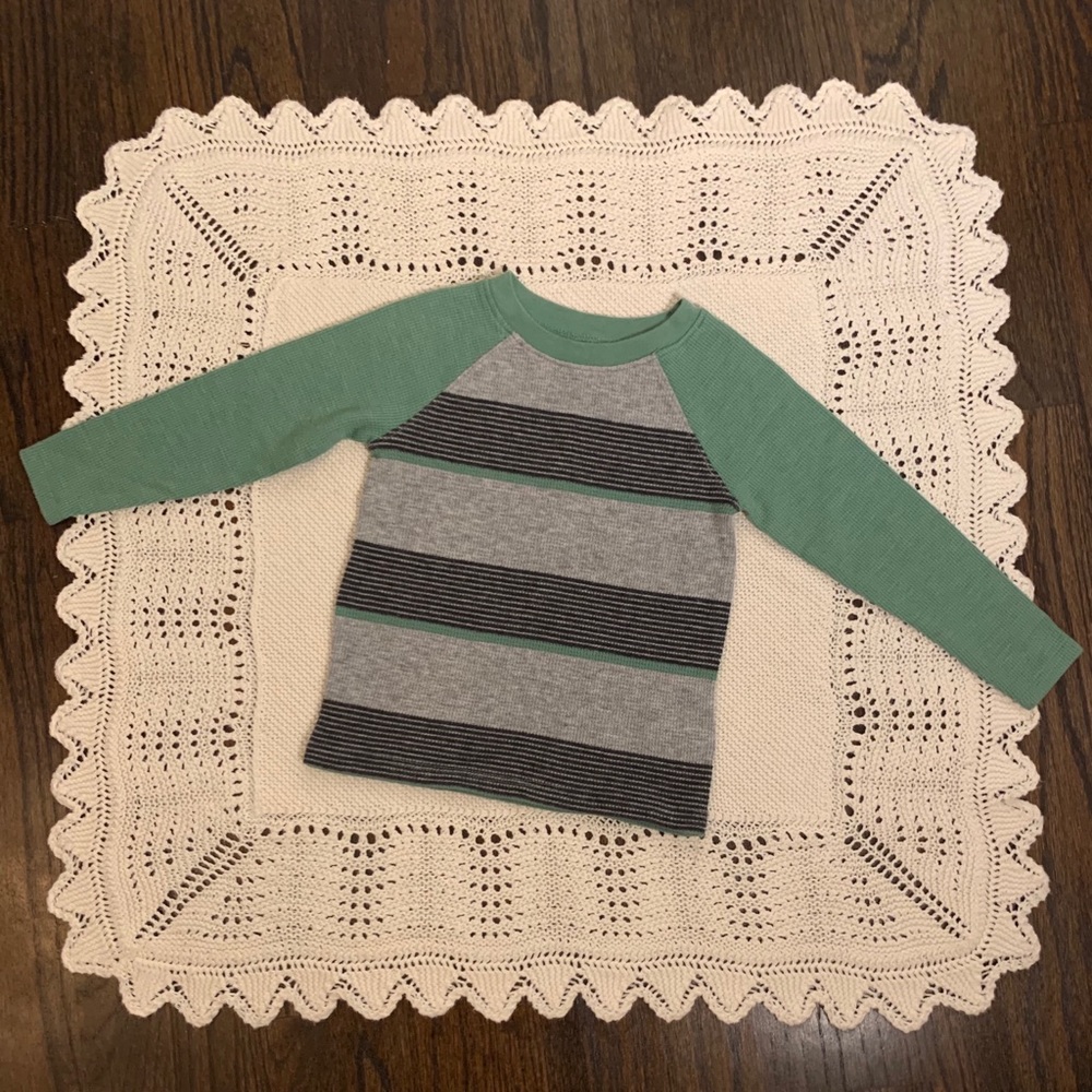 Old Navy Striped Thermal Raglan Tee